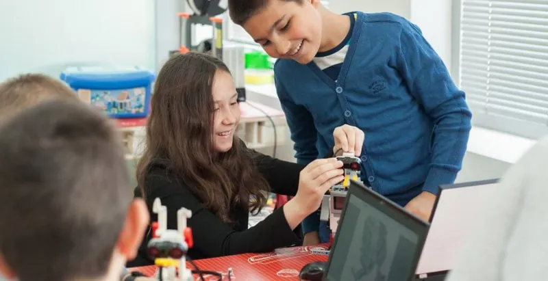 Пробен урок по LEGO роботика за 7–8 г.